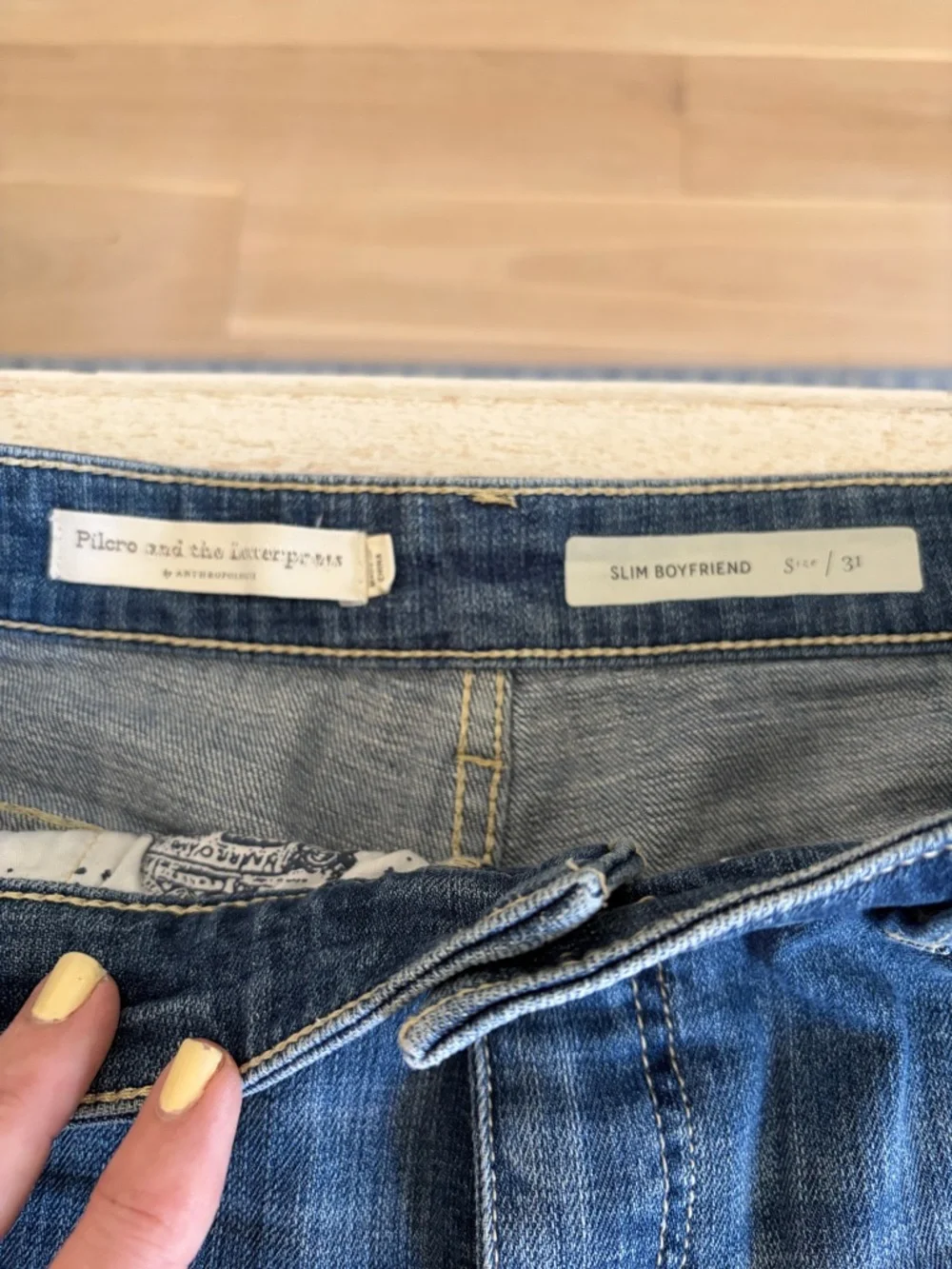 Anthropologie Pilcro Slim Boyfriend Denim Jean Shorts Size 31 Lightweight - Picture 3 of 5